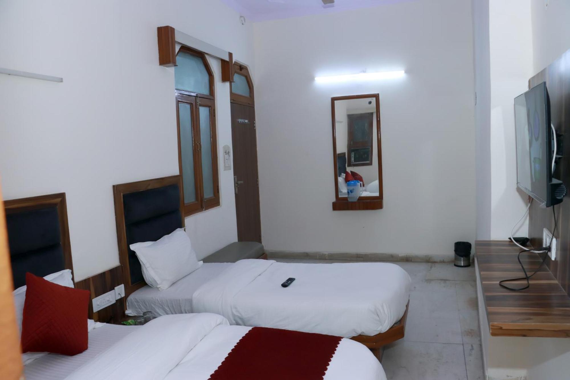 Gush At Railway Station Hotel New Delhi